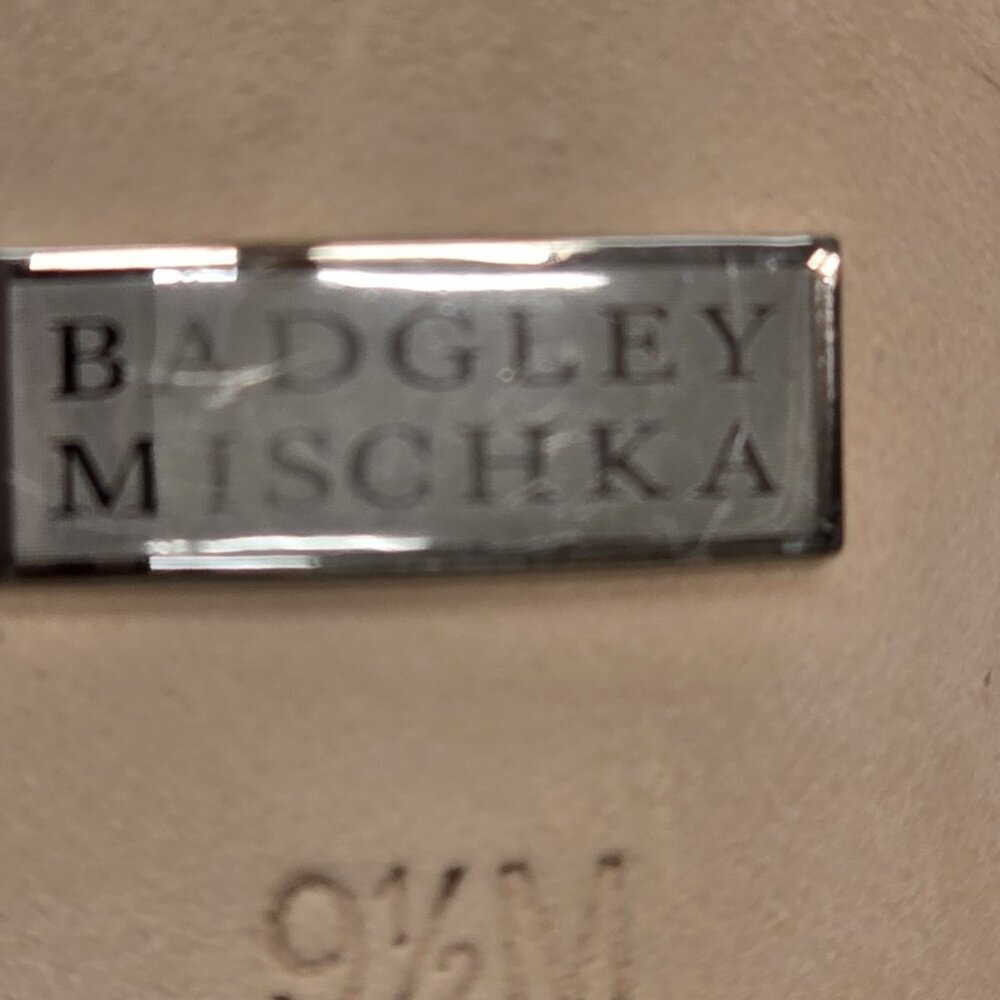 badgley mischka Gianna Embellished Pumps Women's Size 9.5 Ivory Wedding Prom 4in - Picture 10 of 11